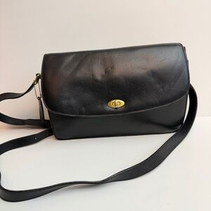 Vintage Coach Madison Royalton Bag Leather Flap Turnlock •90s• Made in Italy